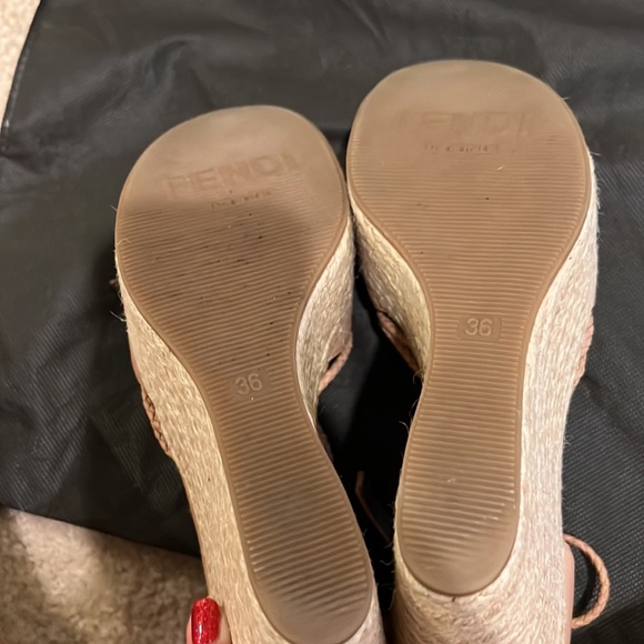 Fendi shoes - Picture 4 of 6